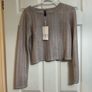 BNWT - zara top